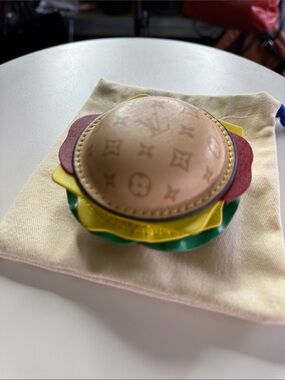Cheeseburger, lettuce cheese in Natural & Multicolor zipper pouch.
